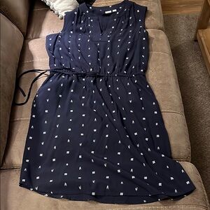 Elegant Navy Sleeveless Dress